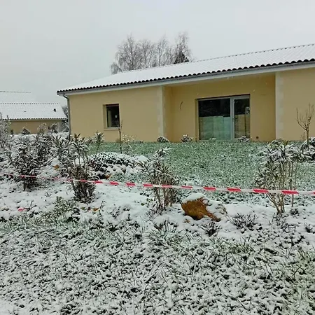 Moderne Avec Wifi Et Parking A - Fr-1-653-270 아파트 Baignes-Sainte-Radegonde